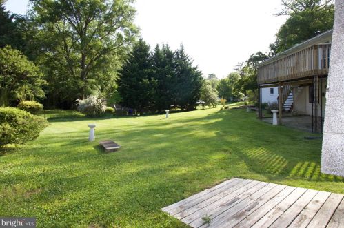 1010 Cliftonbrook Ln, Silver Spring MD 20905-3709 exterior