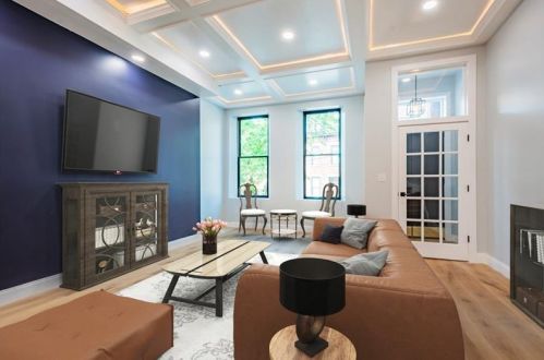 1714 Buena Vis St, Pittsburgh PA 15212-3927 exterior