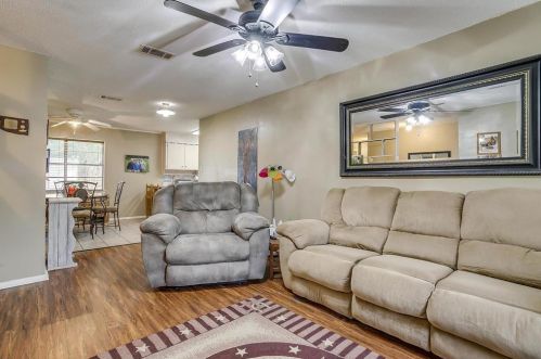 240 Cindy Ln, Burleson TX 76028-3842 exterior