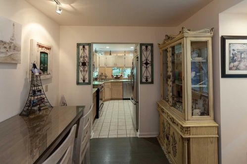 204 Dogwood Ct, Poughkeepsie NY exterior