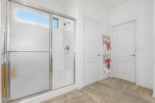 6953 Nantucket St, Chandler AZ 85249-4460 exterior