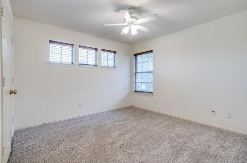 5501 Overland Dr, Frisco TX 75056-3765 exterior