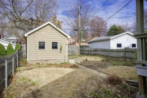 5559 Devonshire Ave, Saint Louis MO 63109-2872 exterior