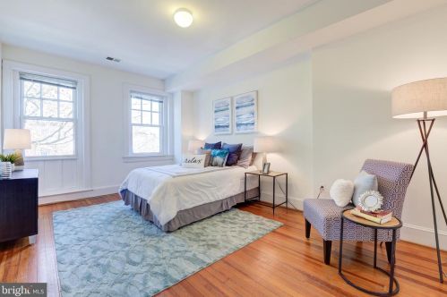 2812 27 St, Washington DC 20007-3144 exterior