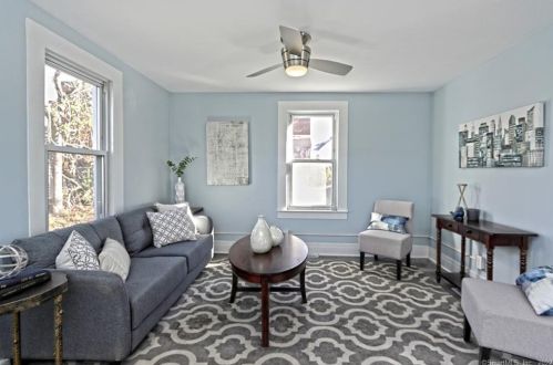 257 Washington St, Wallingford CT 06492-3528 exterior