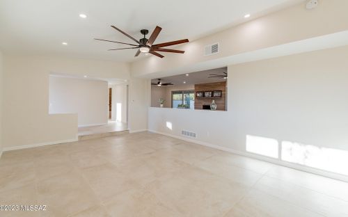 5862 Camino Arenosa, Tucson AZ  85718-4650 exterior