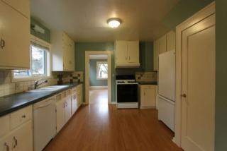 3325 26th Ave, Portland OR  97212-2520 exterior