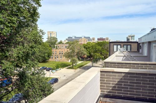 6227 Ellis Ave, Chicago IL 60653-3615 exterior