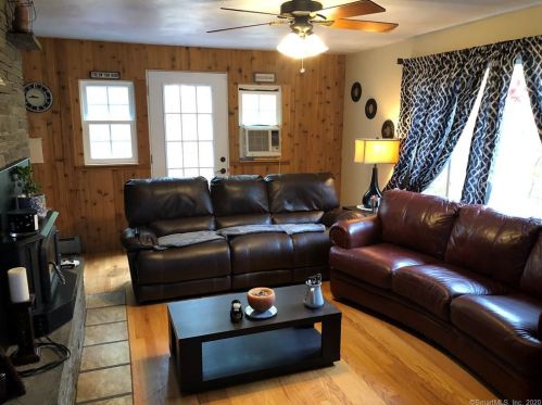 81 Ivain Rd, Torrington CT 06790-4416 exterior