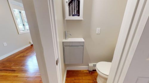 216 Farm St, Woonsocket RI  02895-1169 exterior