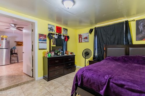 2911 50th Dr, Phoenix AZ  85031-3530 exterior