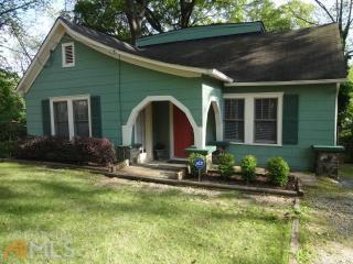 546 Oak Dr, Atlanta GA  30354-1172 exterior