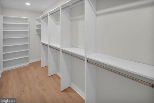 959 Marshall St, Philadelphia PA 19122 exterior