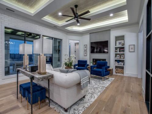 2114 Lariat Trl, Frisco TX 75034-9305 exterior