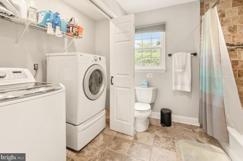 7327 Coventry Dr, Middletown MD 21769-6636 exterior