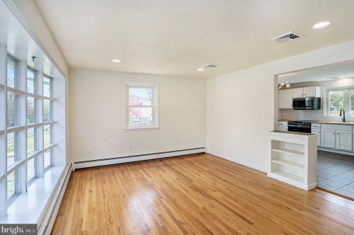 544 Mervine St, Pottstown PA  19464-4042 exterior