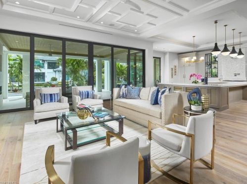 595 16 Ave, Naples FL 34117-2242 exterior