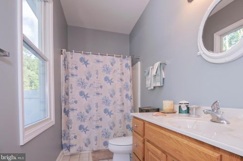 9 Greystone Dr, Lewes DE exterior