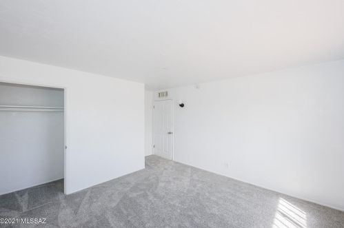 2402 Jefferson Ave, Tucson AZ  85711-6636 exterior