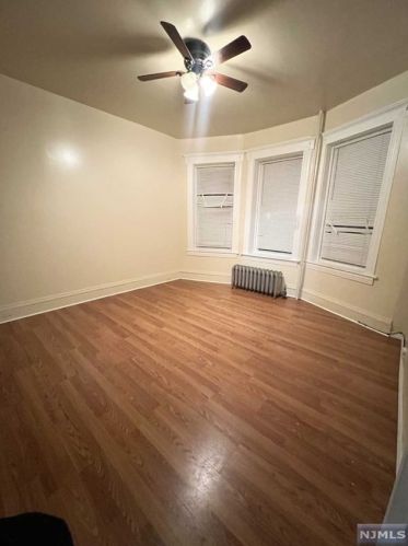 10 Buffalo Ave, Paterson NJ  07503-1902 exterior