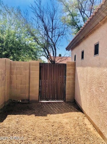 6008 16 Dr, Phoenix AZ 85015-1423 exterior