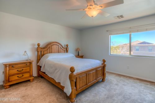 8363 Hunnic Dr, Tucson AZ 85747-5987 exterior