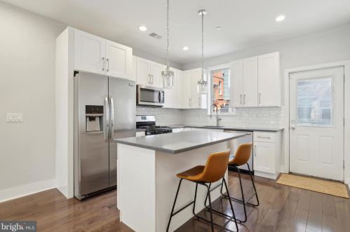 2624 Collins St, Philadelphia PA 19134-3709 exterior