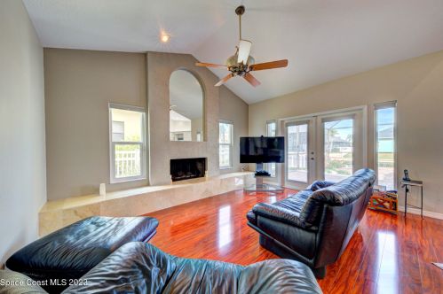 2006 Sykes Crk Dr, Merritt Island FL 32953-3065 exterior