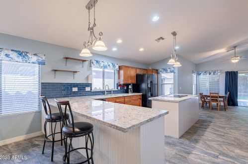 12245 41st Ave, Phoenix AZ 85029-2947 exterior