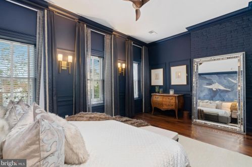 1320 10th St, Washington DC  20001-4216 exterior