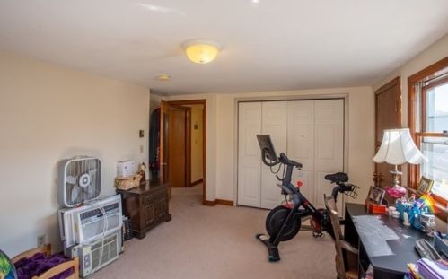 11 Hersey St, Salem MA 01970-4518 exterior