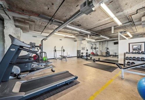 890 Memorial Dr, Atlanta GA  30316-1261 exterior