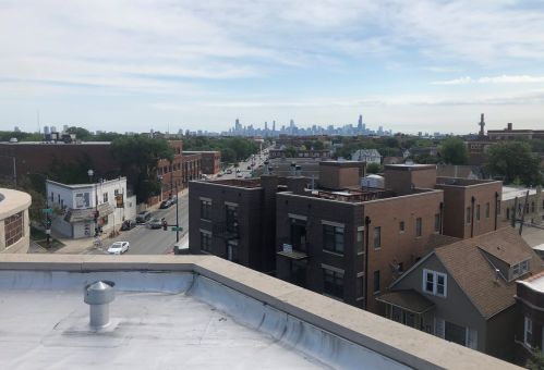 3028 Roscoe St, Chicago IL  60618-5778 exterior