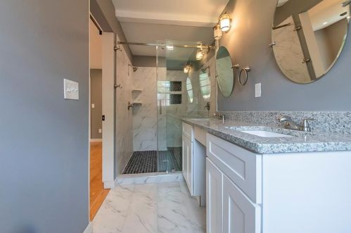 2699 Lincoln Ct, Atlanta GA 30318-6133 exterior