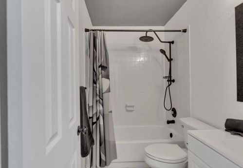 203 1 Cir, Boynton Beach FL 33435-7261 exterior