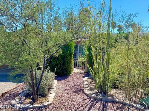 6126 14 St, Tucson AZ 85711-4215 exterior