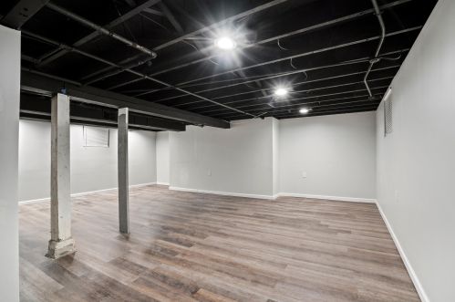 2673 46th St, Milwaukee WI  53210-2405 exterior