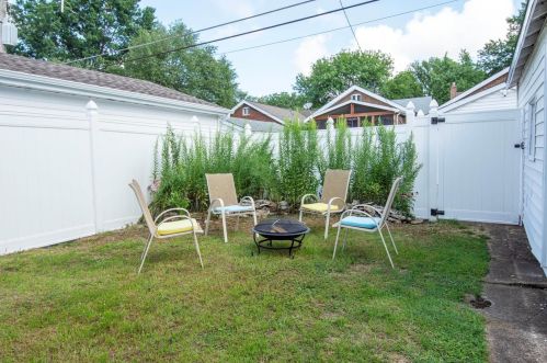 5205 Bancroft Ave, Saint Louis MO 63109-2313 exterior