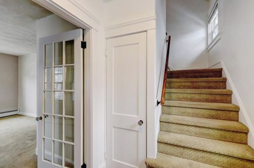 12 Lennon St, Providence RI 02908-1914 exterior