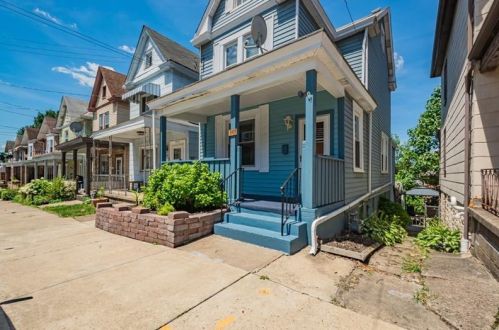 7715 Cannon St, Pittsburgh, PA 15218-2108