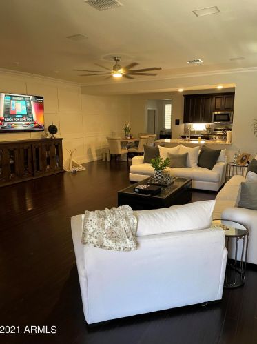 1724 Cottonwood Ln, Phoenix AZ  85045 exterior