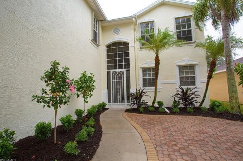 8435 Hollow Brook Cir, Naples, FL 34119-9724