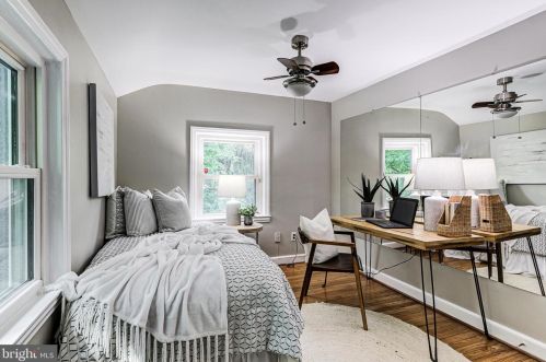 5066 Bonnie Branch Rd, Ellicott MD 21043-7002 exterior