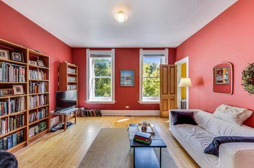 1240 Wolcott Ave, Chicago IL 60622-3883 exterior