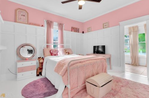 548 Holderness St, Atlanta GA 30310-1750 exterior