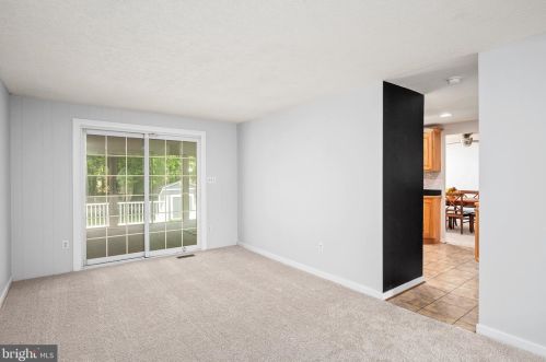 717 Snowdon Ln, Glen Burnie MD 21061-4824 exterior