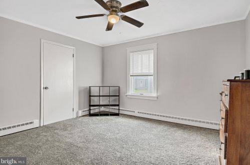 2195 Baltimore Pike, Hanover PA  17331-9610 exterior