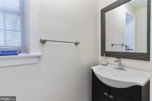 6603 Mccallum St, Philadelphia PA  19119-3122 exterior