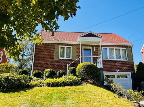 505 Elwell Ave, Pittsburgh, PA 15122-1121