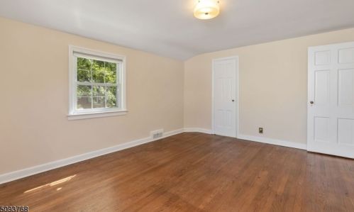 100 Chatham St, Chatham Township NJ  07928-2053 exterior